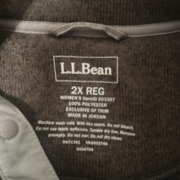 Women's L.L.Bean Sweater Fleece Pullover - Picture 4 of 4